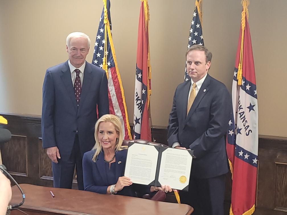 Arkansas Attorney General Certifies that Abortion is Prohibited