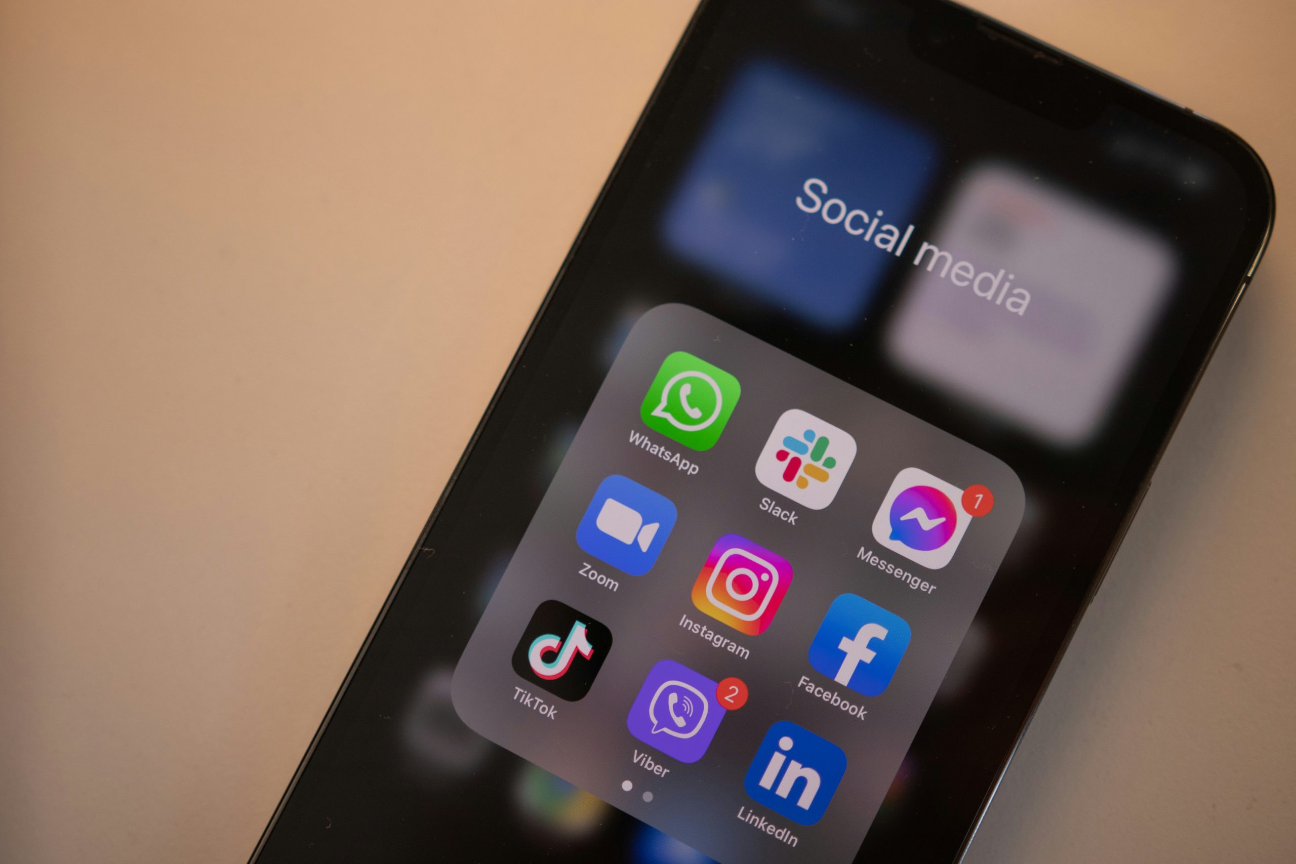 Polymarket Used Deceptive Social Media Ads, Fake Wins to Promote Platform: WSJ